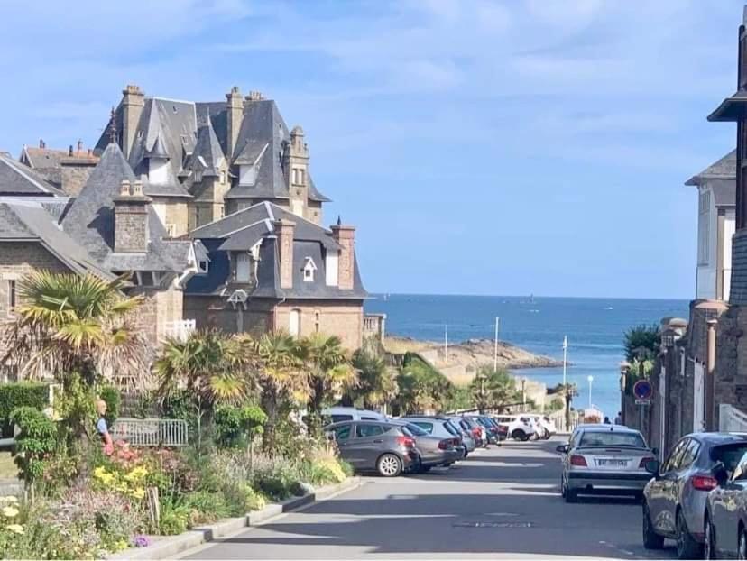 Appartement Cosy 1 Chambre Pour 2 Pers - Renove - Terrasse - Parking Dinard Luaran gambar